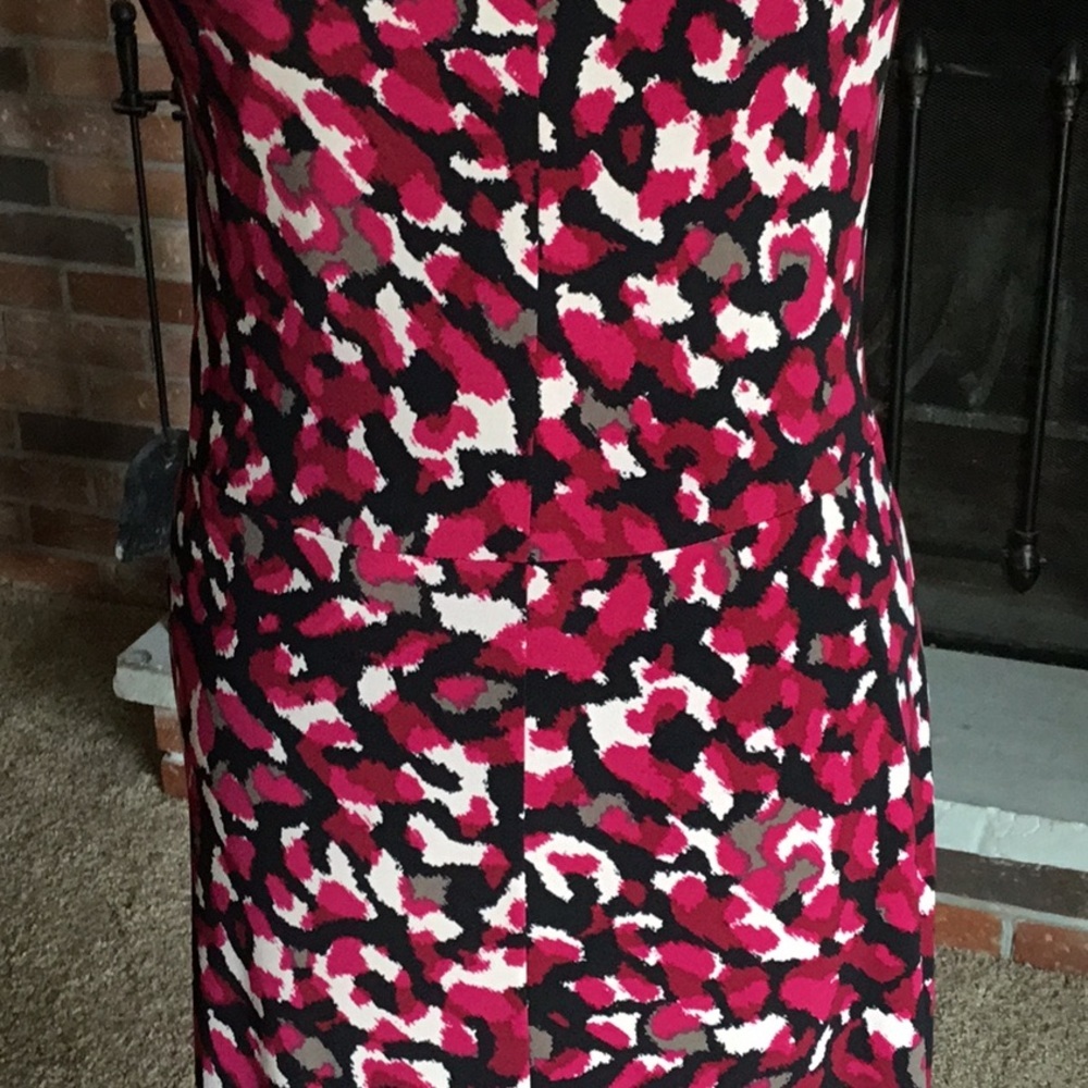 Evan Picone burgundy, black and cream dress - Picture 5 of 8